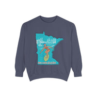 Load image into Gallery viewer, Minnesota Vintage Surfing Sweatshirt - Cozy Unisex Pullover for Beach Lovers, Retro Style, Gift for Nature Enthusiasts, Summer Vibes, [...]
